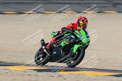 media/Oct-06-2024-Race Pace (Sun) [[d7d39ec7ad]]/9-Bowl Exit (940am)/